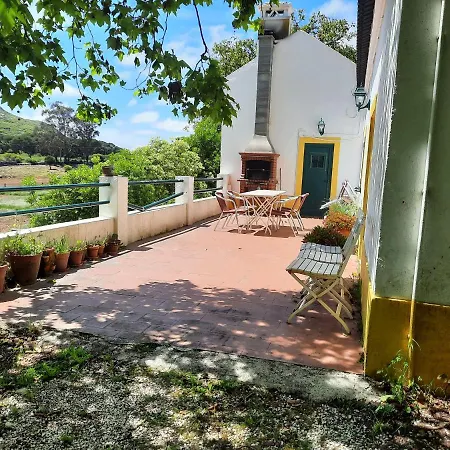 Montejunto - Casa Do Platano Ferienhaus