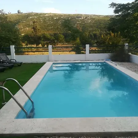 Montejunto - Casa Do Platano Vakantiehuis Cadaval